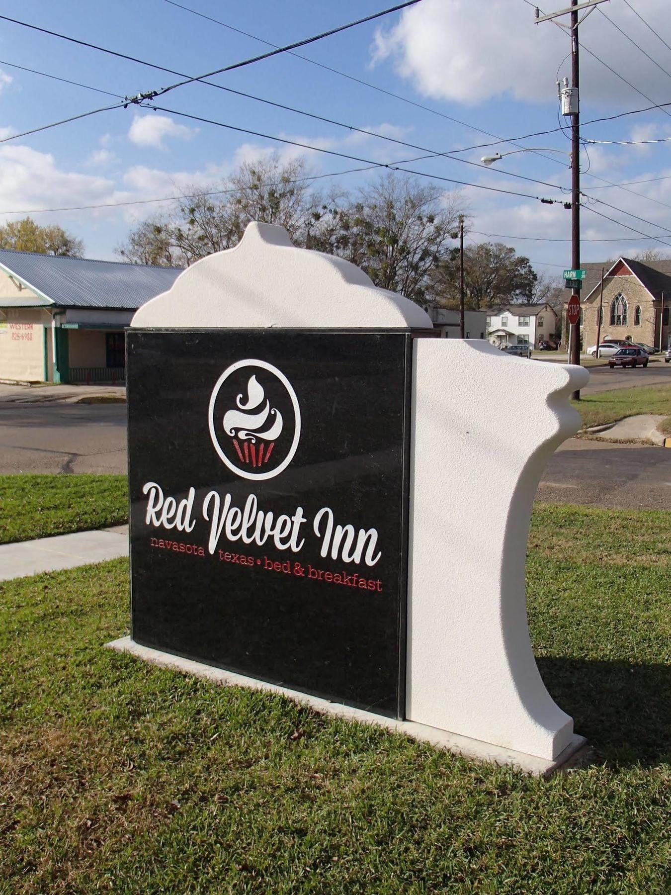 Red Velvet Inn Navasota Dış mekan fotoğraf